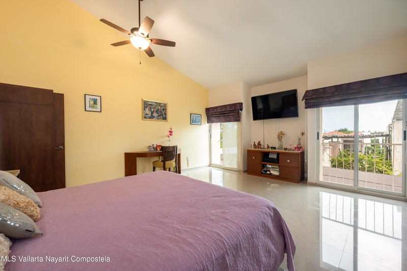 20250818233641599753000000 o