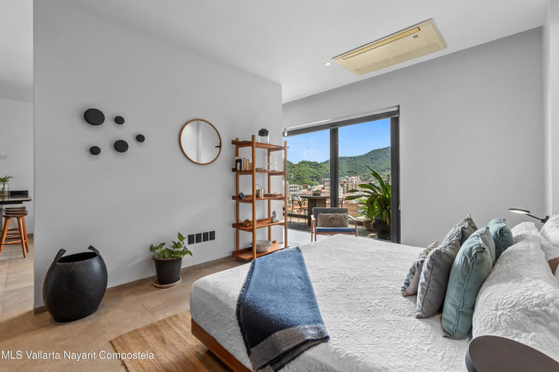 105 Sail View U108 108