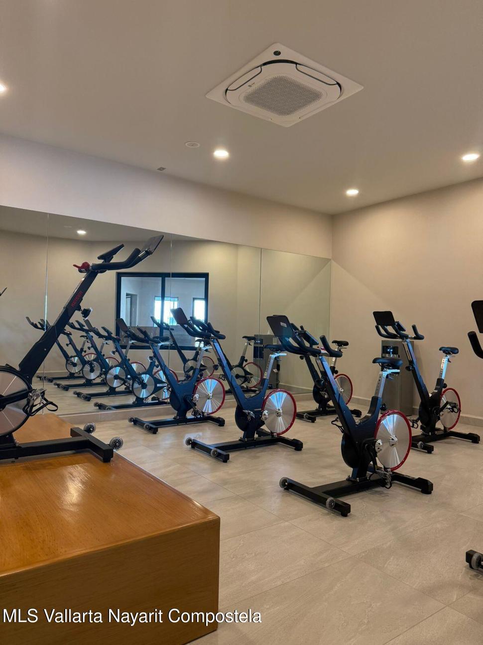 20251002185206659645000000 o