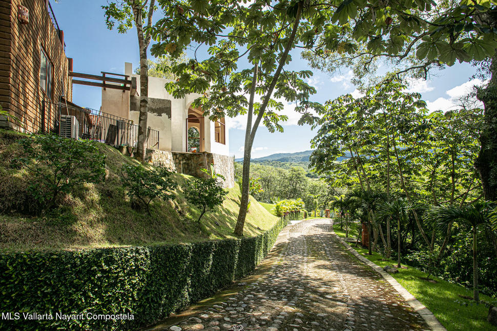 20260107161126477858000000 o