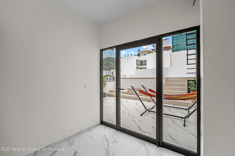 20251024070953862083000000 o