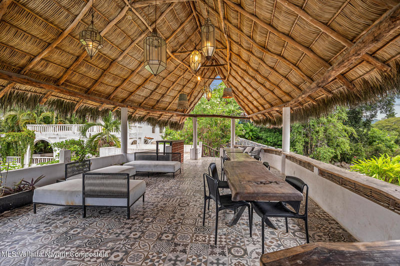 20250924230114859052000000 o