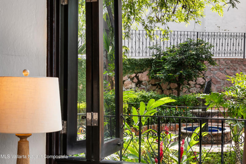 20251017203631235333000000 o