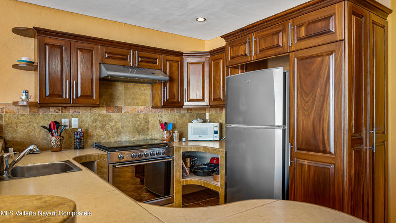 20250530221118772262000000 o