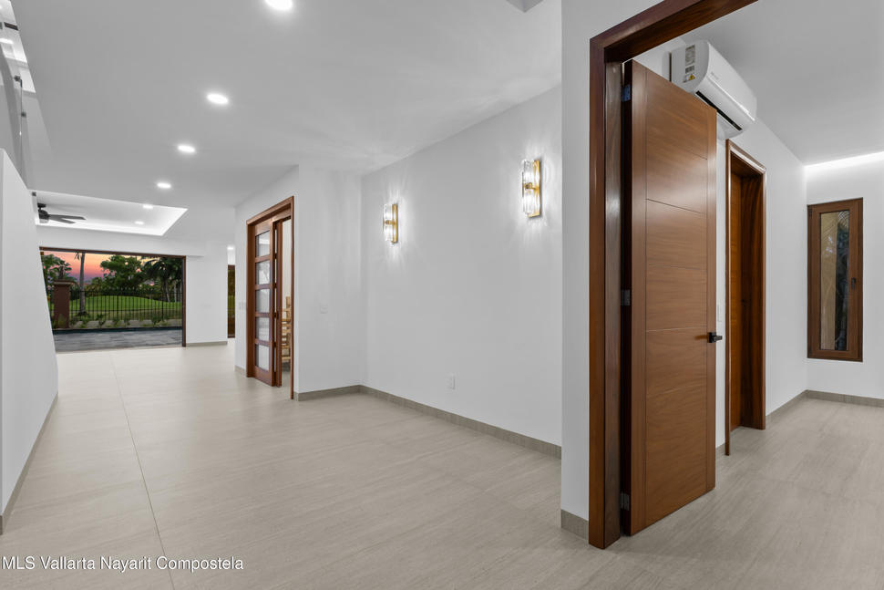 20251027230319591522000000 o