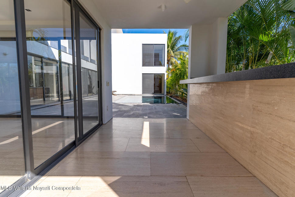 20251106193748018193000000 o