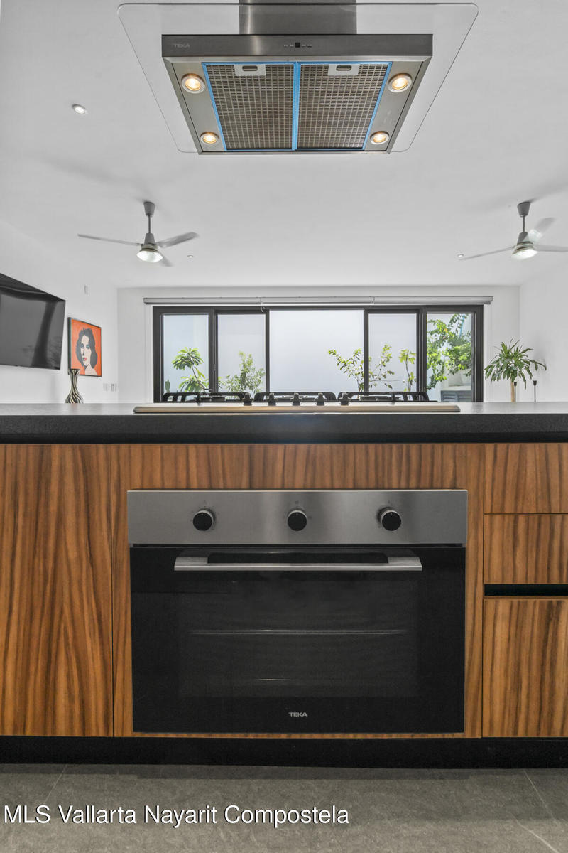 20260202193146825728000000 o