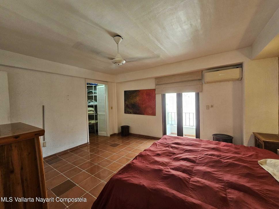 20251204024226569871000000 o