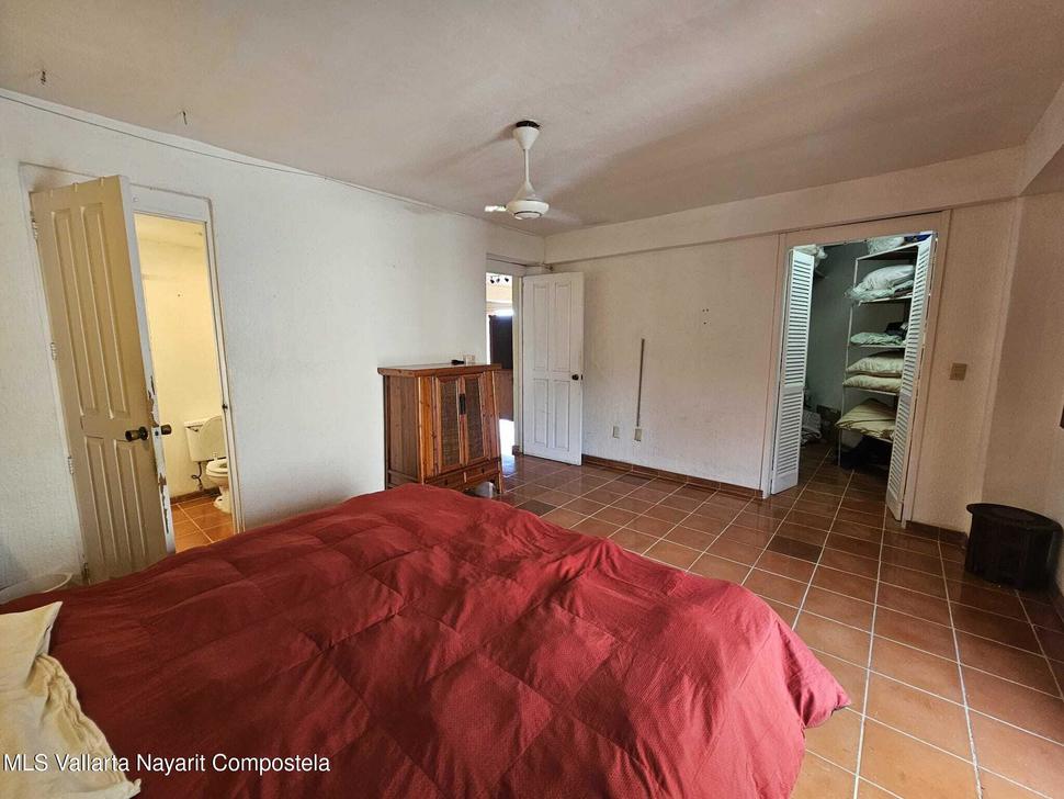 20251204024228057540000000 o