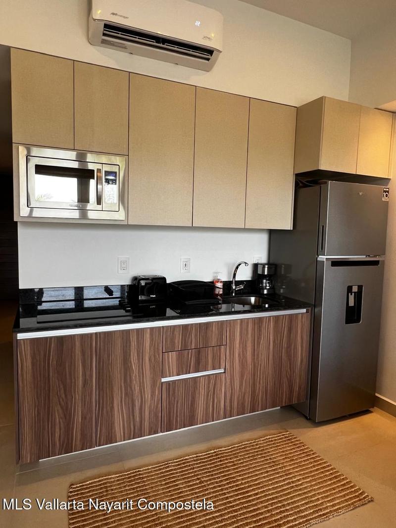 20251105011922324284000000 o