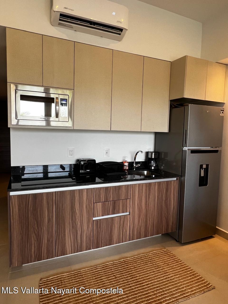 20251105011922324284000000 o