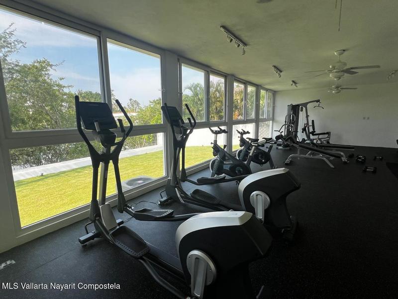 20251105011935928330000000 o