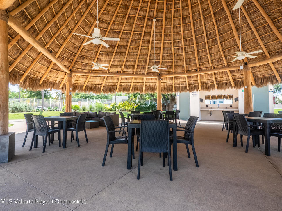 20251020165120646333000000 o