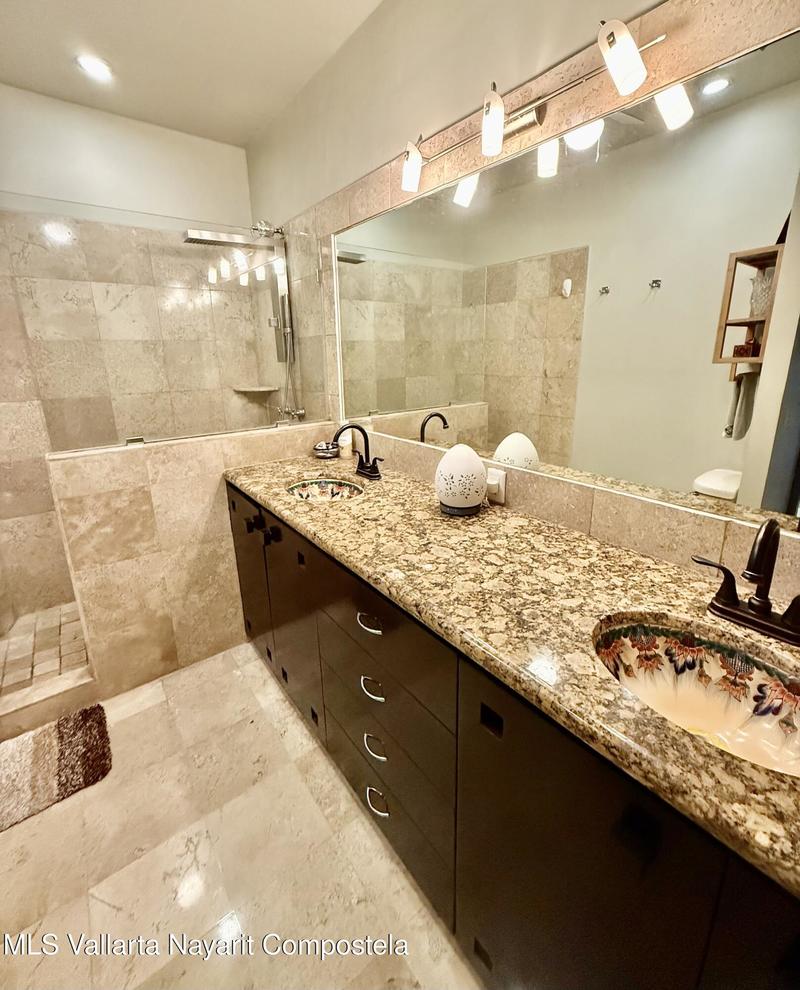 20251027180052282294000000 o