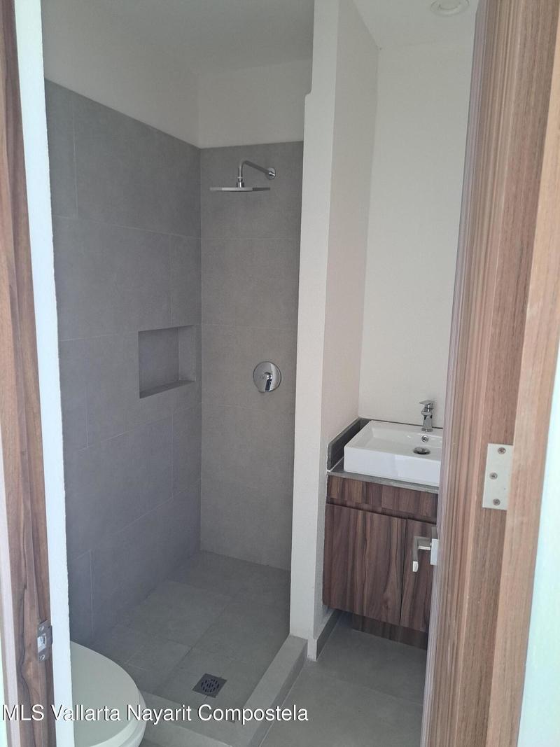 20250808194525169412000000 o