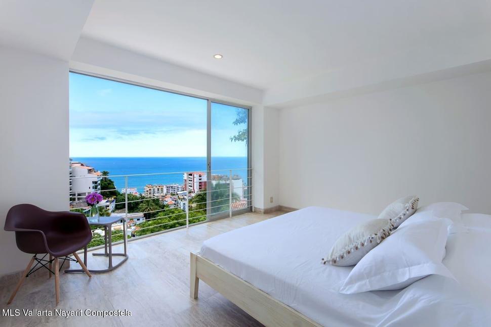 20251107022810493115000000 o