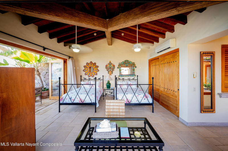 20250806213152669429000000 o