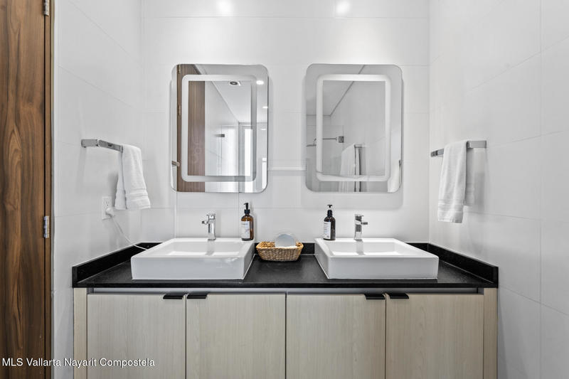 20251029174300776870000000 o