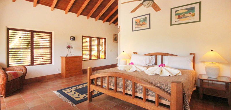 Antigua villa 19 09