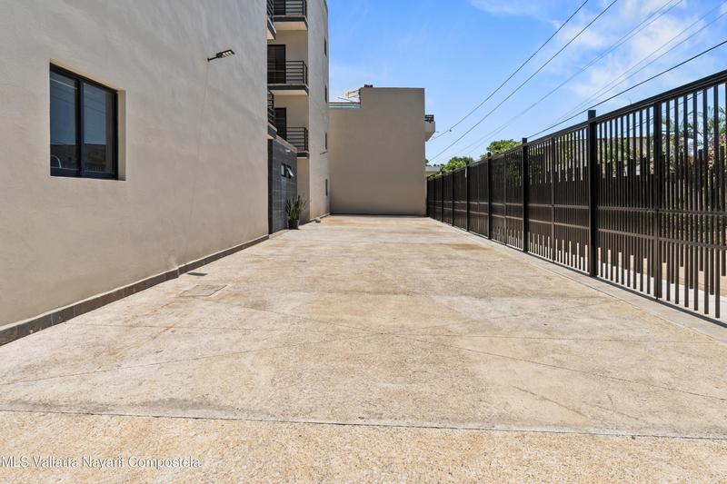 20250904224129646445000000 o