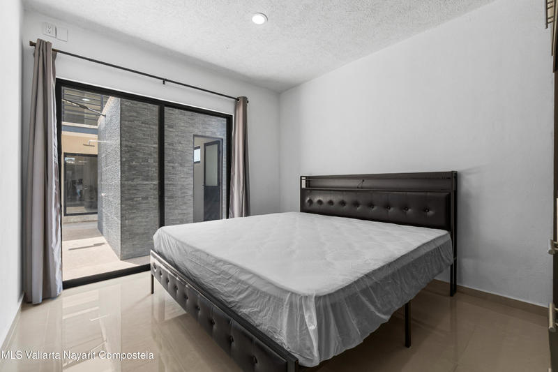 20250905120758642039000000 o