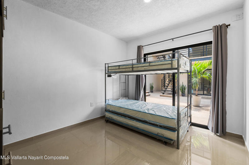 20250904225024019938000000 o