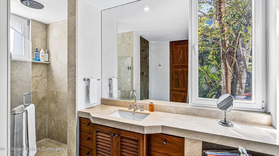 20251113193435276153000000 o