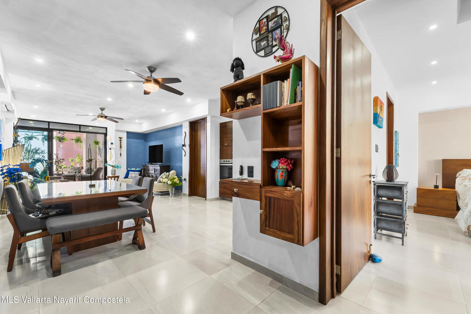 20251211203912198590000000 o