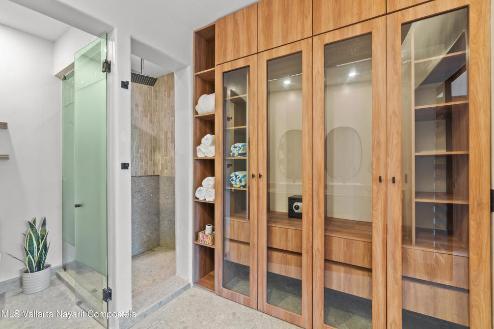 20251208175436961135000000 o