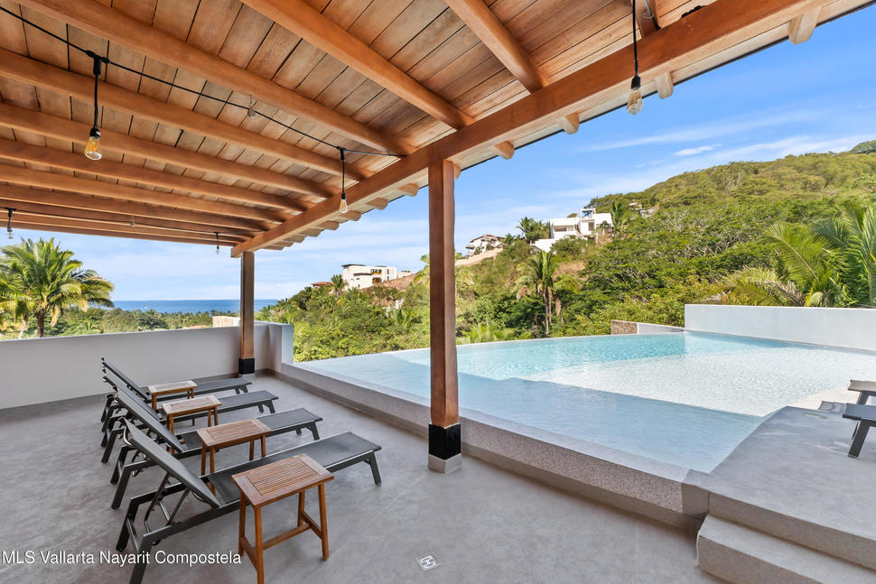 20251211164944214414000000 o