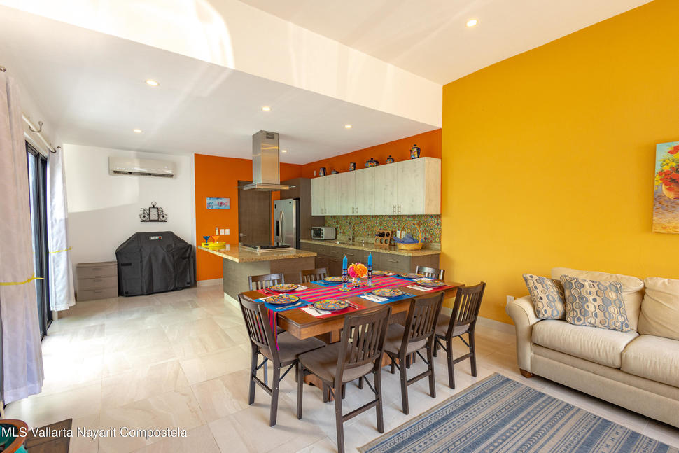 20251215170728380704000000 o