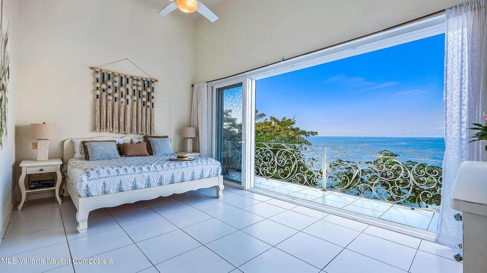 20251212200911951623000000 o