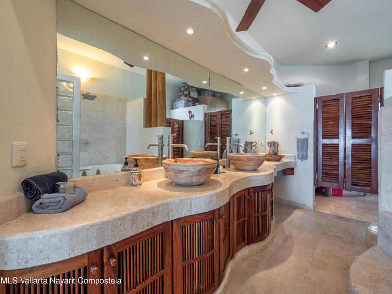 20250707233522066156000000 o