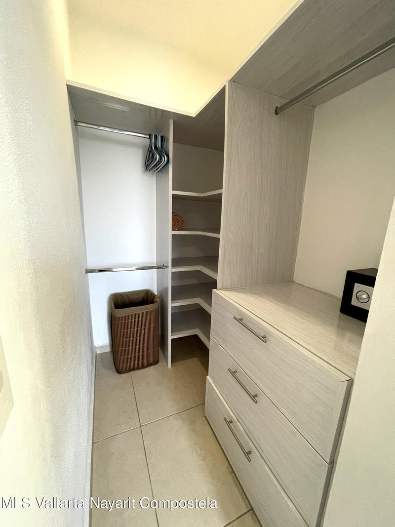 20251002191503862169000000 o