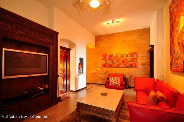 20251110211129910432000000 o