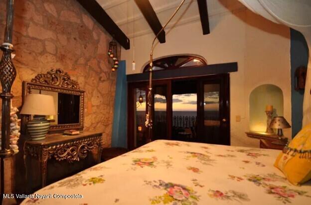 20251110211214791586000000 o