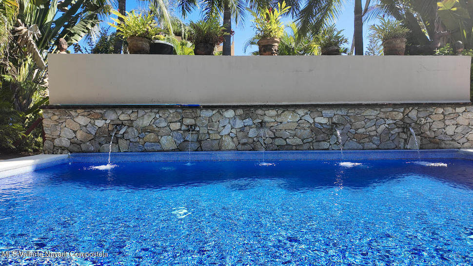 20251221201849419490000000 o