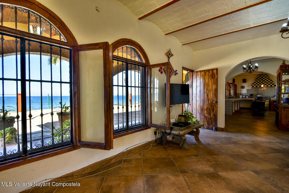 20251221201852912115000000 o