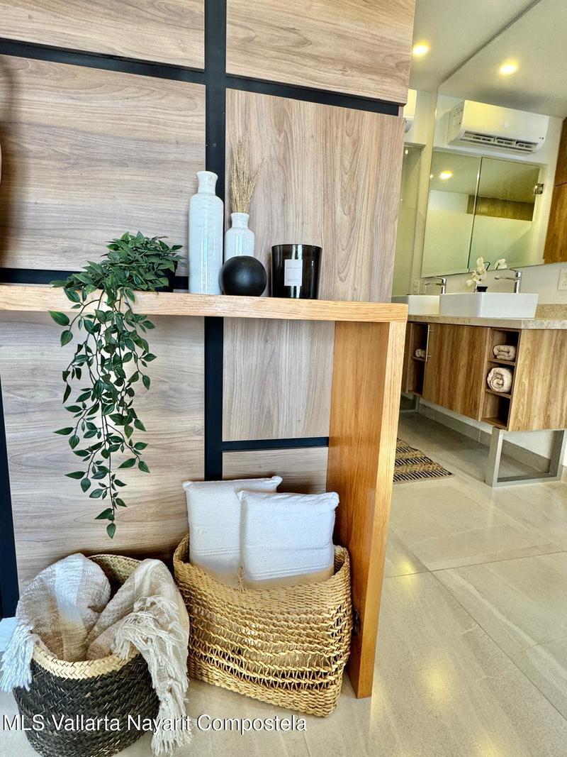 20251003200459777139000000 o