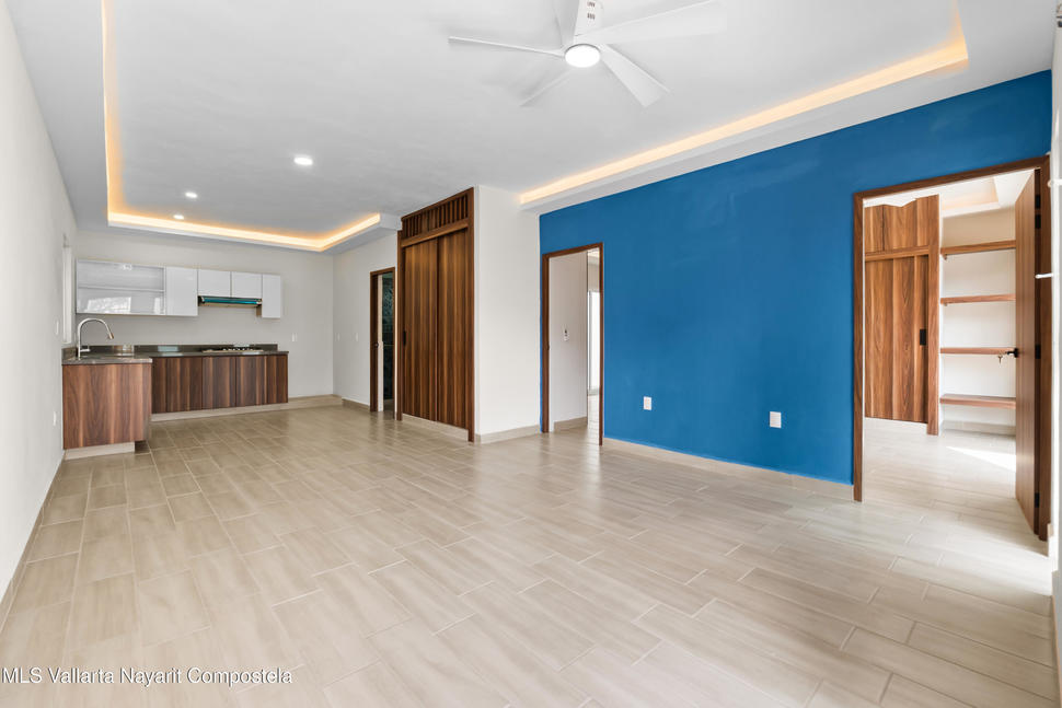 20251203214041323208000000 o