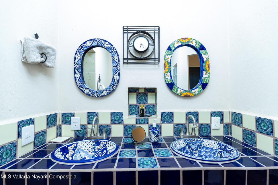 20251207204651612887000000 o