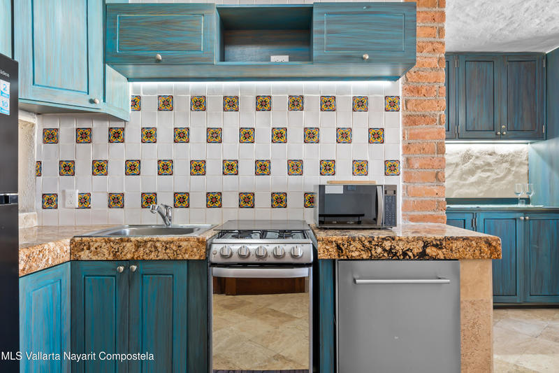 20251126163001604665000000 o