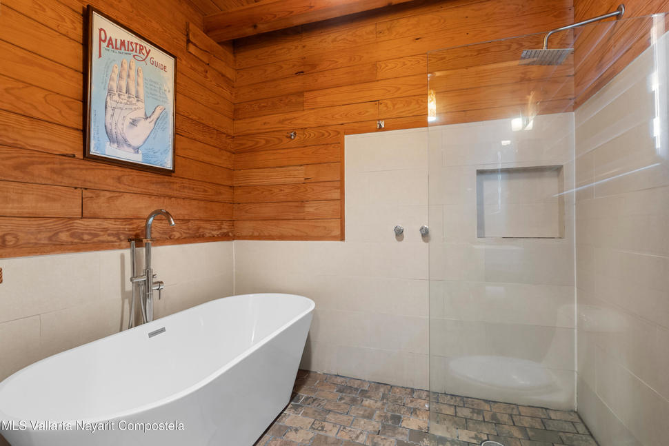 20251215234222161245000000 o