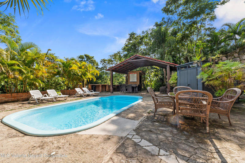 20251215234640783847000000 o