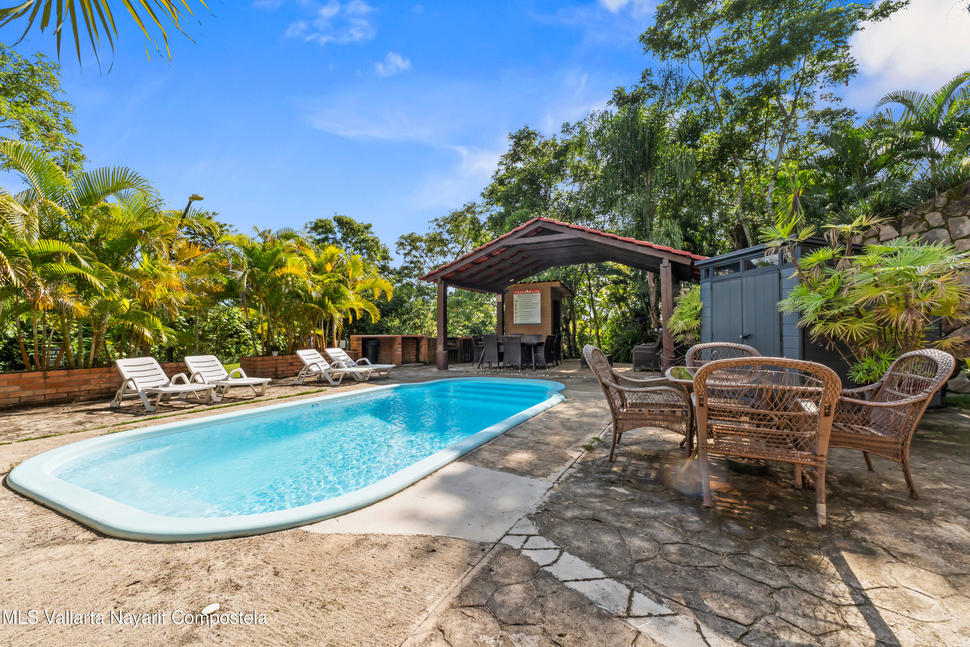 20251215234640783847000000 o