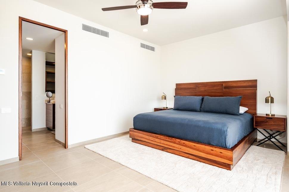 20251211224437701613000000 o