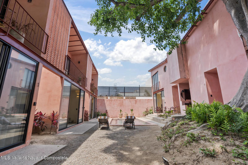 20251010180448229013000000 o