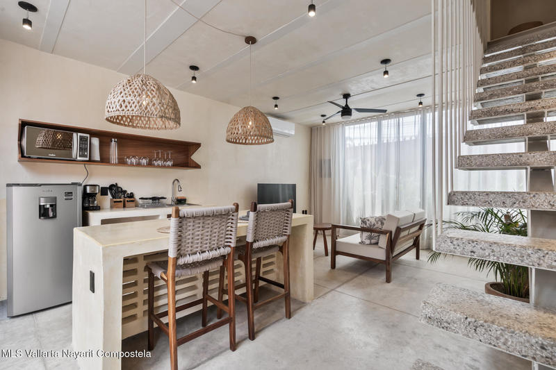 20251010180504679072000000 o