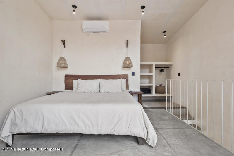 20251010180512502203000000 o