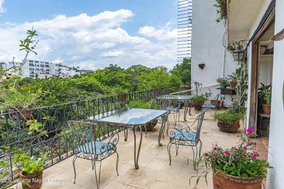 20251230013625320349000000 o